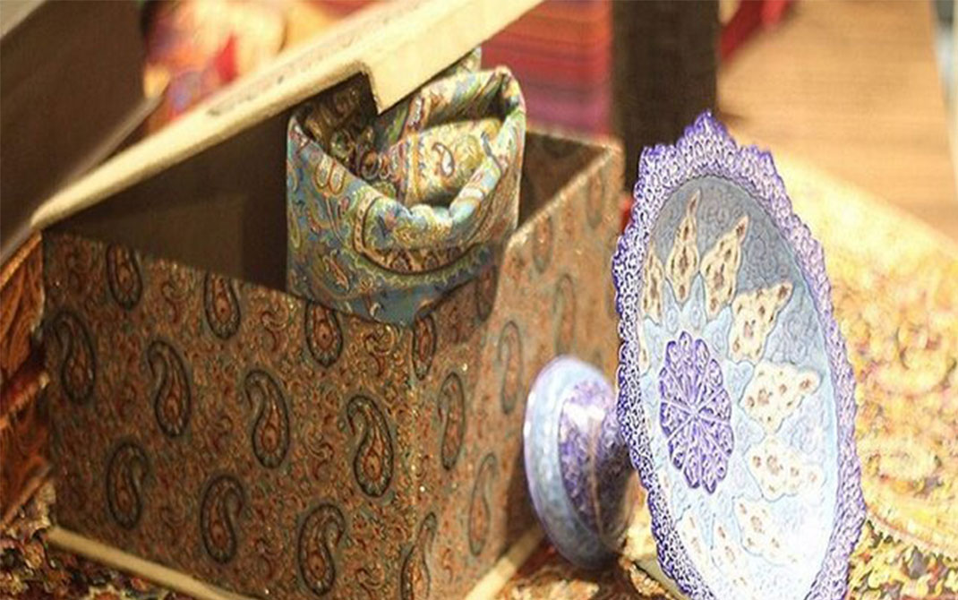 بسته بندی صنایع دستی استان یزد تولیدکنندگان صنایع دستی
