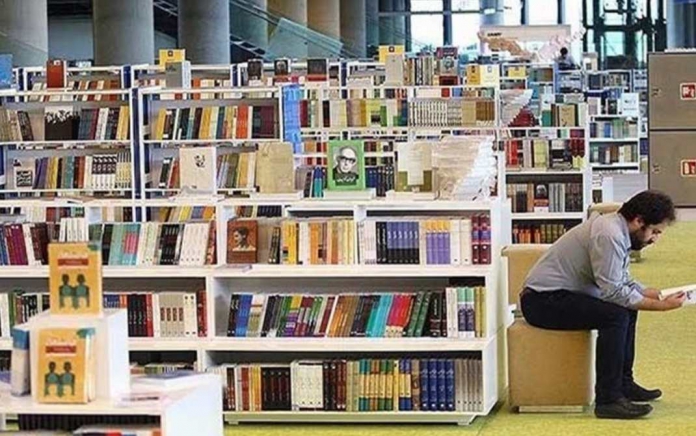 مهم ترین چالش صنعت نشر کتاب‌فروشی