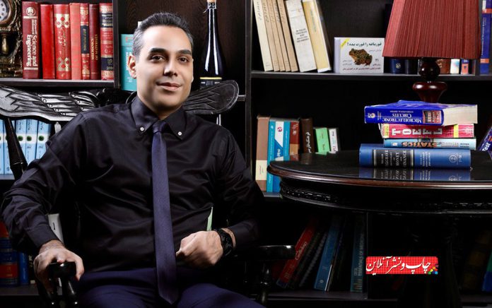 مدیر چاپخانه نقش‌آفرین مهر